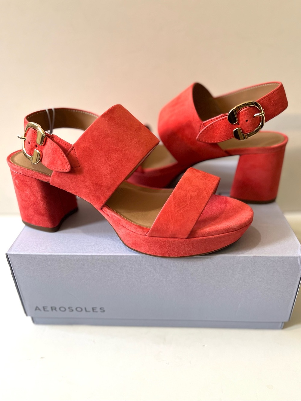 AEROSOLES CAMERA Coral Suede Platform Block Heel Sandals 8.5 Wide